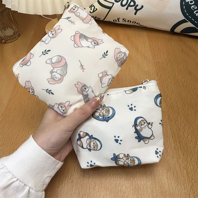 Travel Accessories In Japan - Tas Makeup Kucing Hiu Mofusand Gaya