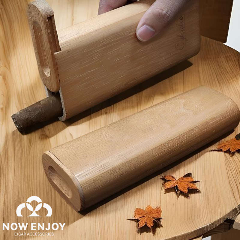Travel Accessories Us - Kotak Cerutu Portabel Kayu Cedar Alami,