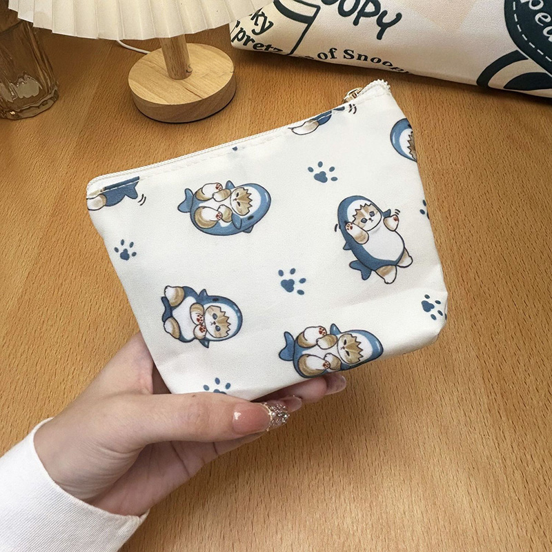 Tas Makeup Kucing Hiu Mofusand - Travel Accessories In Japan ulasan dan harga