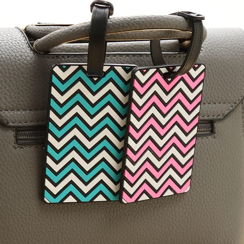 Tag bagasi geometris untuk wan - Travel Accessories Unique ulasan dan harga
